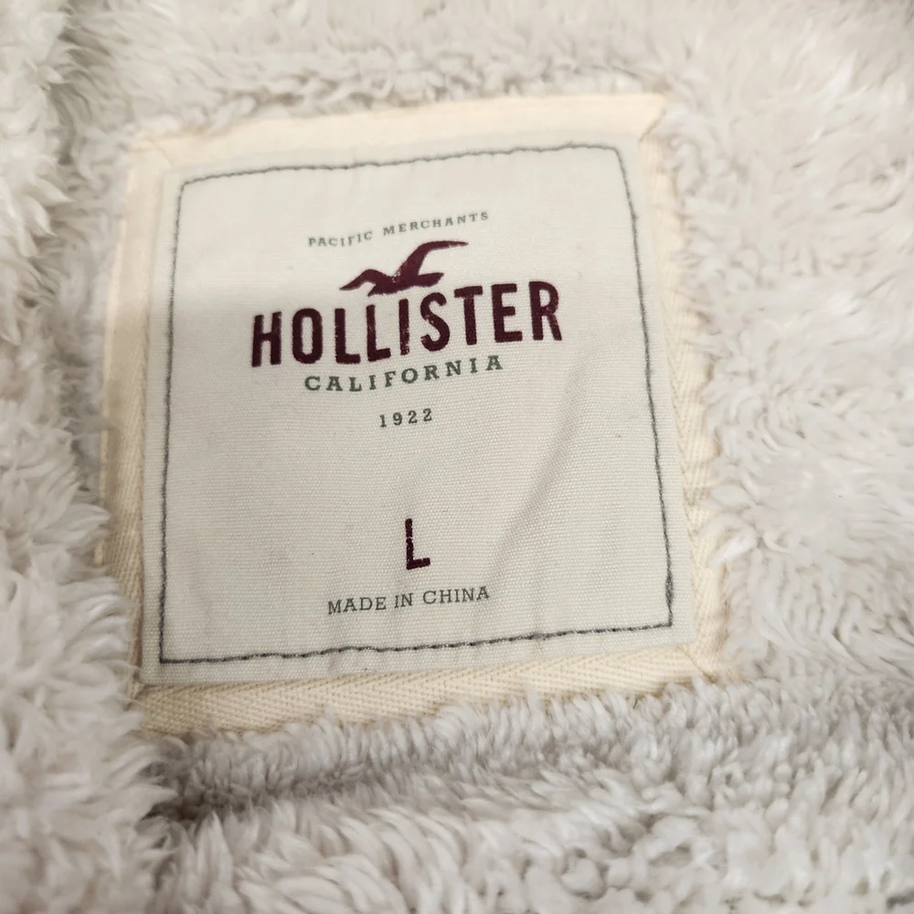 Y2K Hollister Faux Fur Hoodie Size Large - Picture 8 of 14